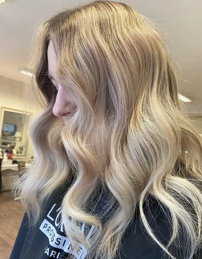 Ukázka zesvětlení vlasů NanoTape - Salon Art Ego