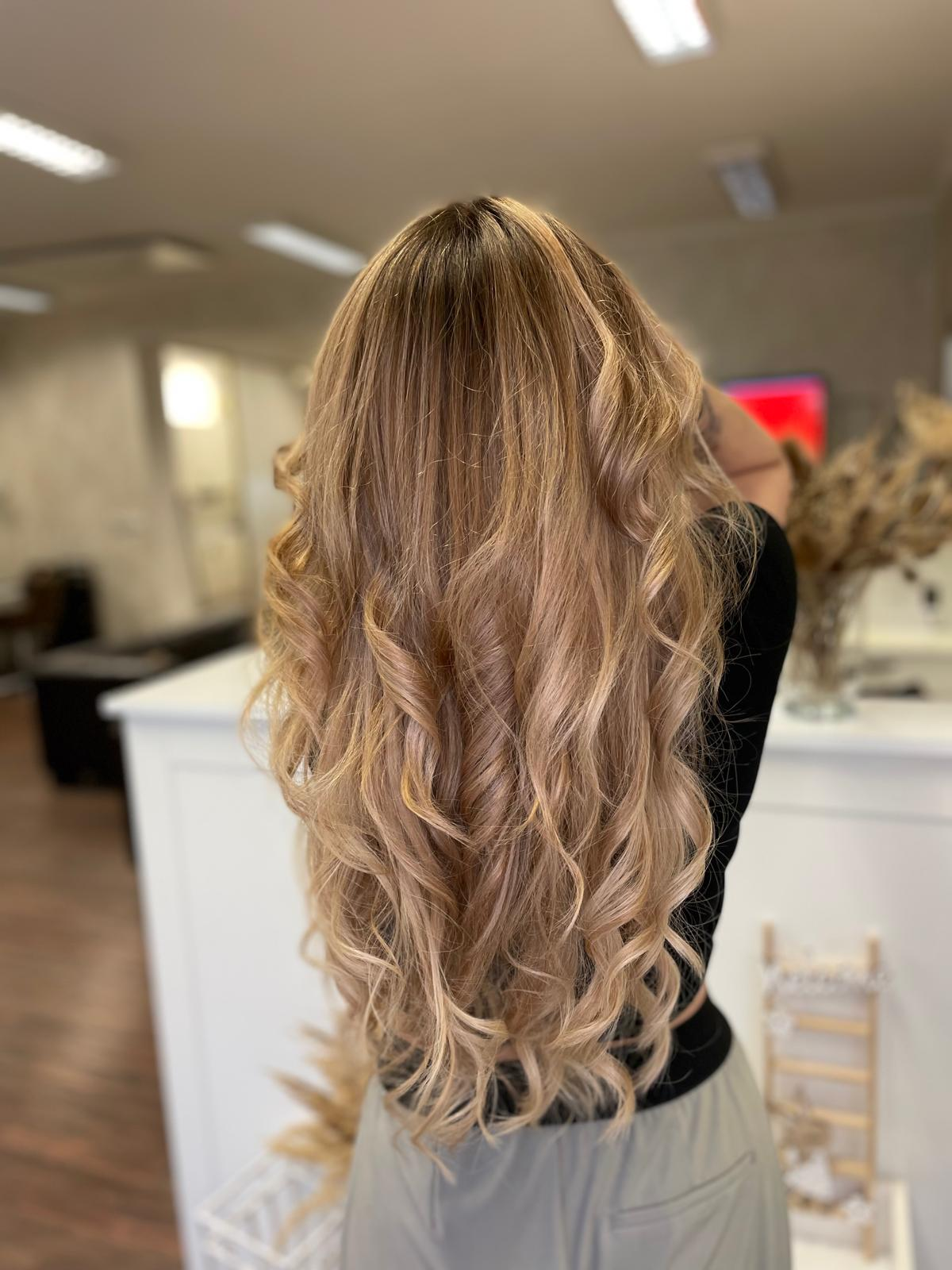 Ukázka prodlužování vlasů NanoTape - Salon Art Ego