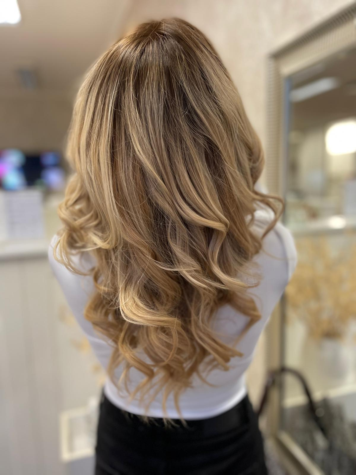 Ukázka prodlužování vlasů NanoTape - Salon Art Ego